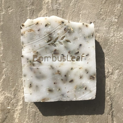 BombusLeaf Lavender Flowers Soap Scrub